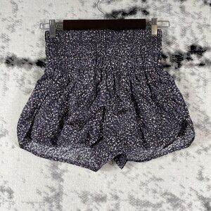 Free People Movement Shorts Womens Size Small Athleisure Nylon‎ Stretch Comfort